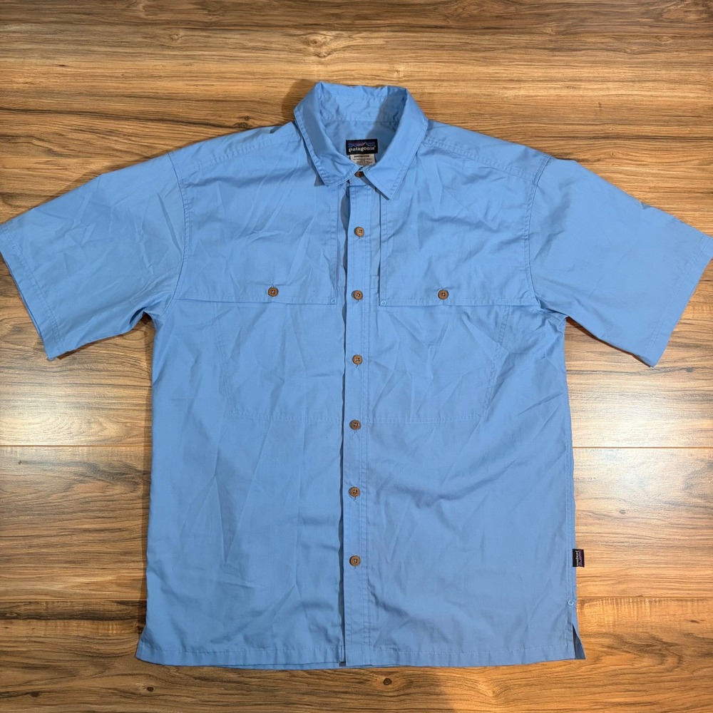 VTG Patagonia Island Hopper Mens Vented Short Sleeve Button Shirt Blue Medium